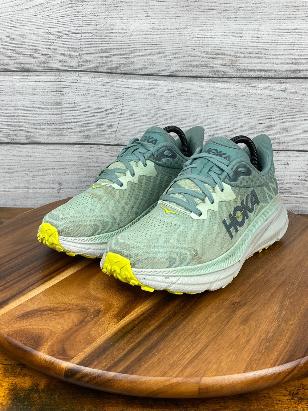 HOKA One One Challenger ATR 7 Wide Mist Green Trail Running Shoe Women’s Size 8 - Picture 2 of 12